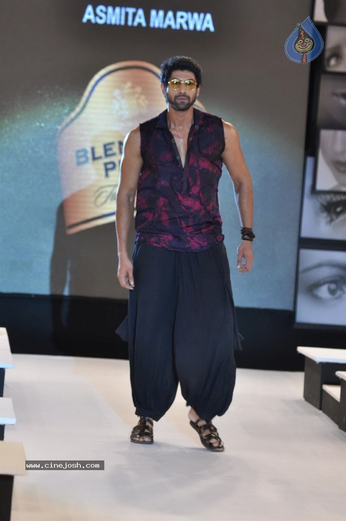 Celebs Walks The Ramp at BPFT Show - 127 / 197 photos