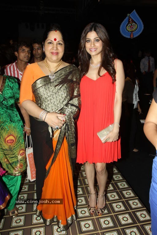 Celebs Walks the Ramp at IIJW 2012 - 235 / 297 photos