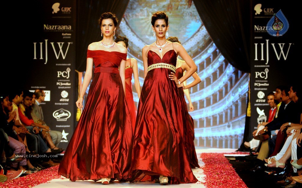 Celebs Walks the Ramp at IIJW 2014 Set 1 - 176 / 235 photos