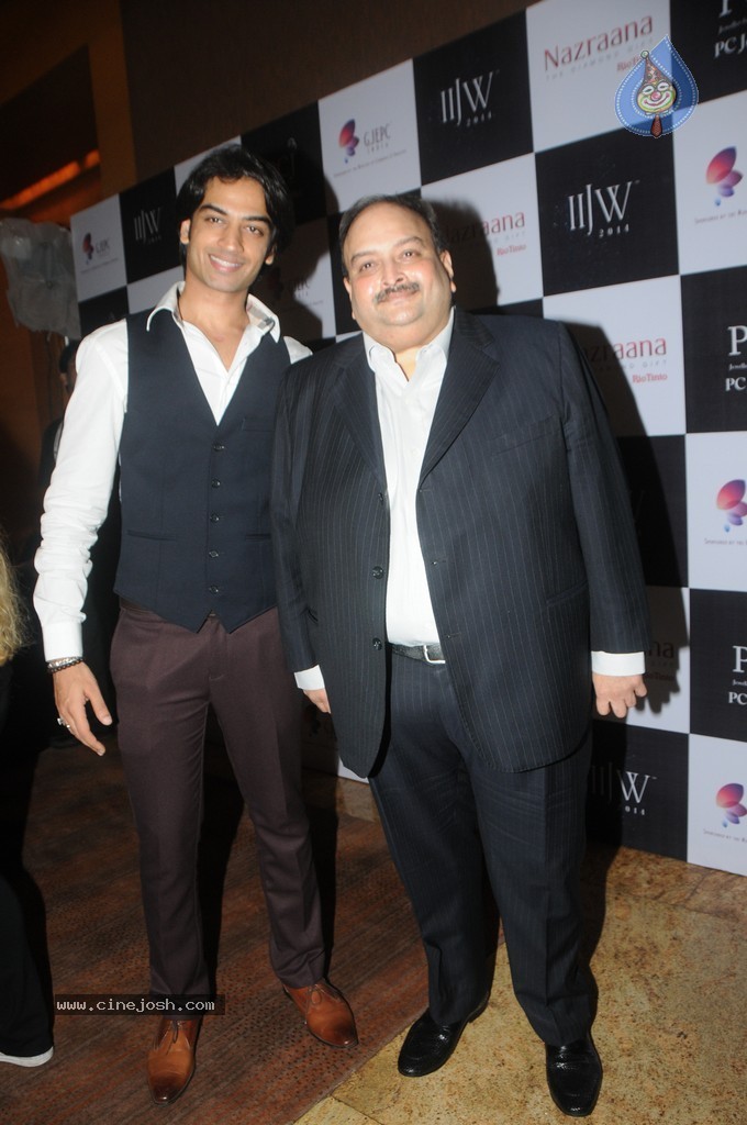 Celebs Walks the Ramp at IIJW 2014 Set 1 - 222 / 235 photos