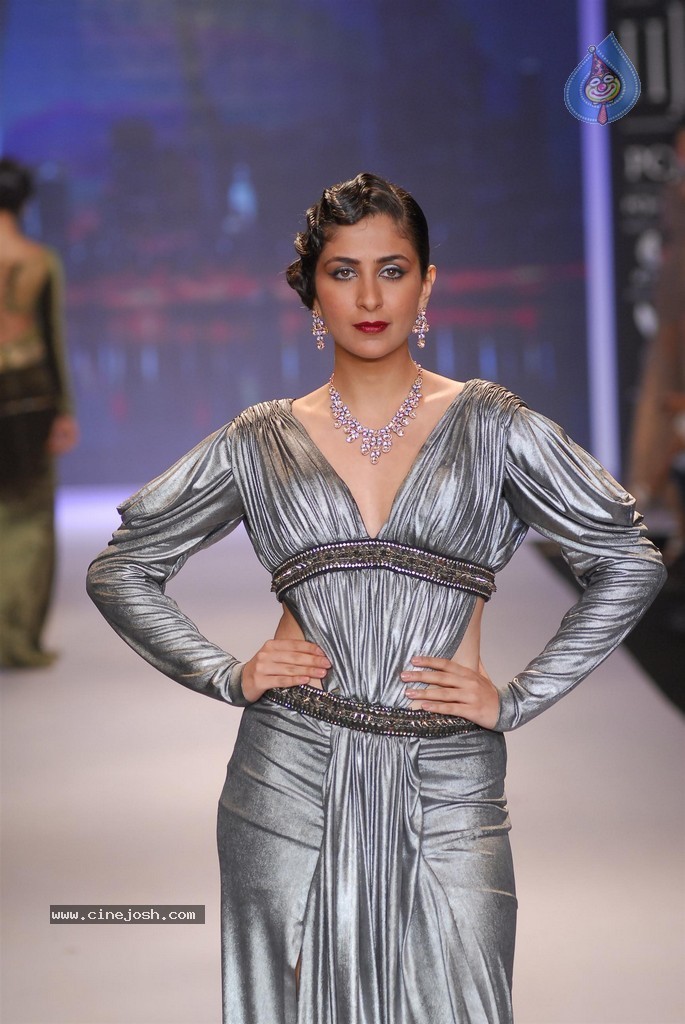 Celebs Walks the Ramp at IIJW 2014 Set 2 - 152 / 235 photos