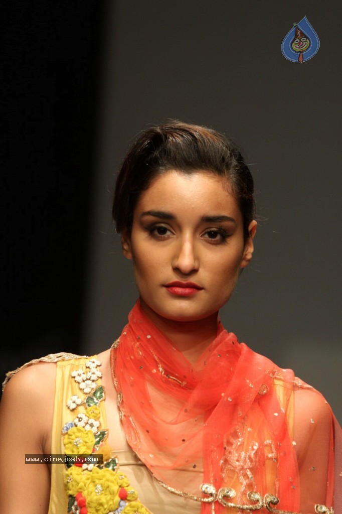 Celebs Walks the Ramp at LFW Summer Resort 2013 - 126 / 186 photos