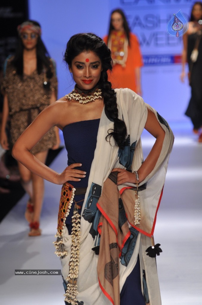 Celebs Walks the Ramp at LFW Summer Resort 2013 - 167 / 186 photos