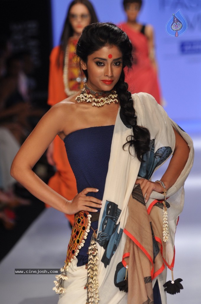 Celebs Walks the Ramp at LFW Summer Resort 2013 - 174 / 186 photos
