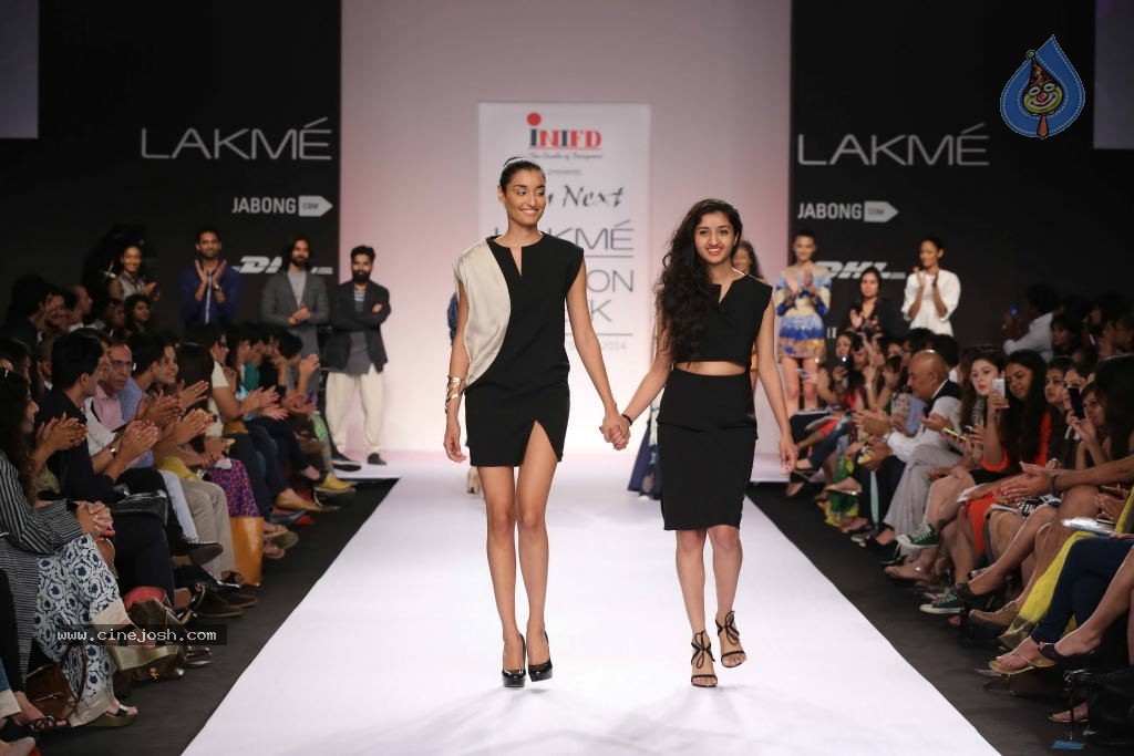 Celebs Walks the Ramp at LFW Summer Resort 2014 - 83 / 101 photos