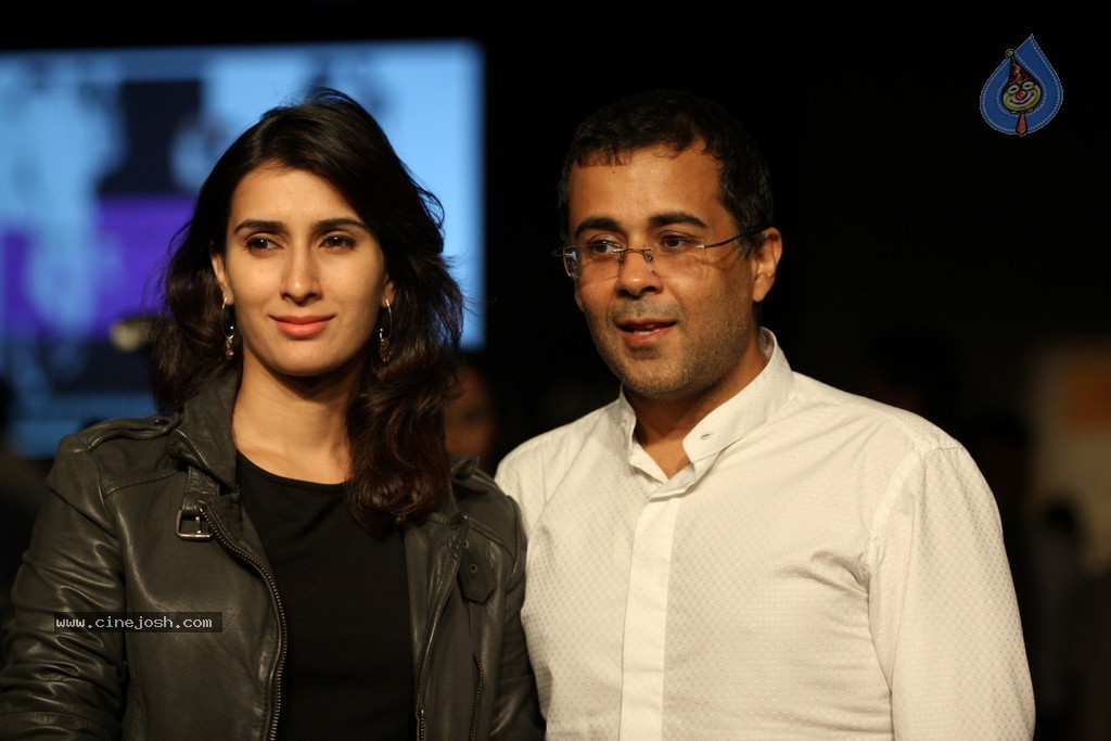 Celebs Walks the Ramp at LFW Winter Festive 2014 - 87 / 117 photos