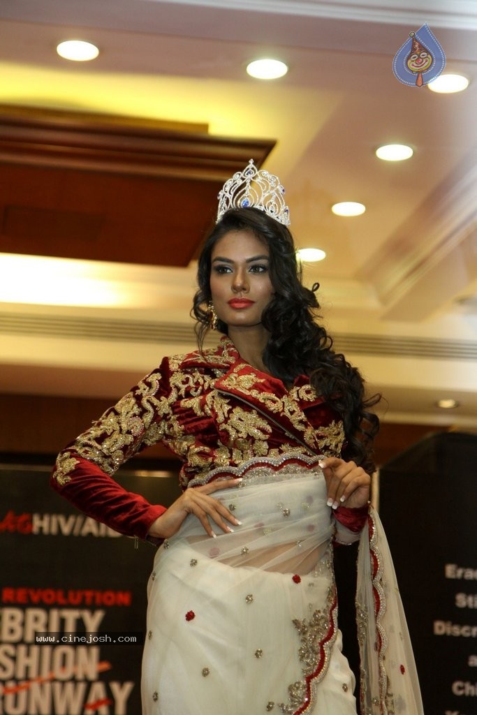 Celebs Walks the Ramp at World Aids Day Event - 42 / 79 photos