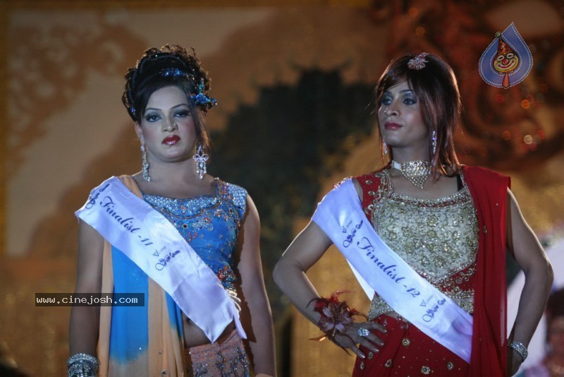 Celina Jaitley at V-CARE Indian Super Queen - 3 / 67 photos