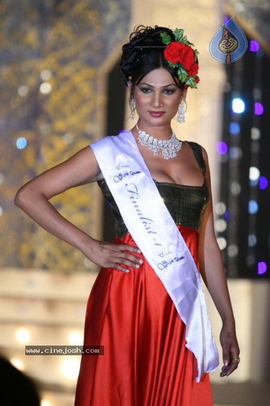 Celina Jaitley at V-CARE Indian Super Queen - 16 / 67 photos