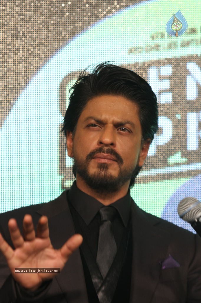 Chennai Express Music Launch - 42 / 56 photos