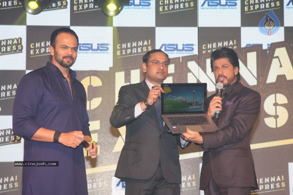 Chennai Express Music Launch - 43 / 56 photos