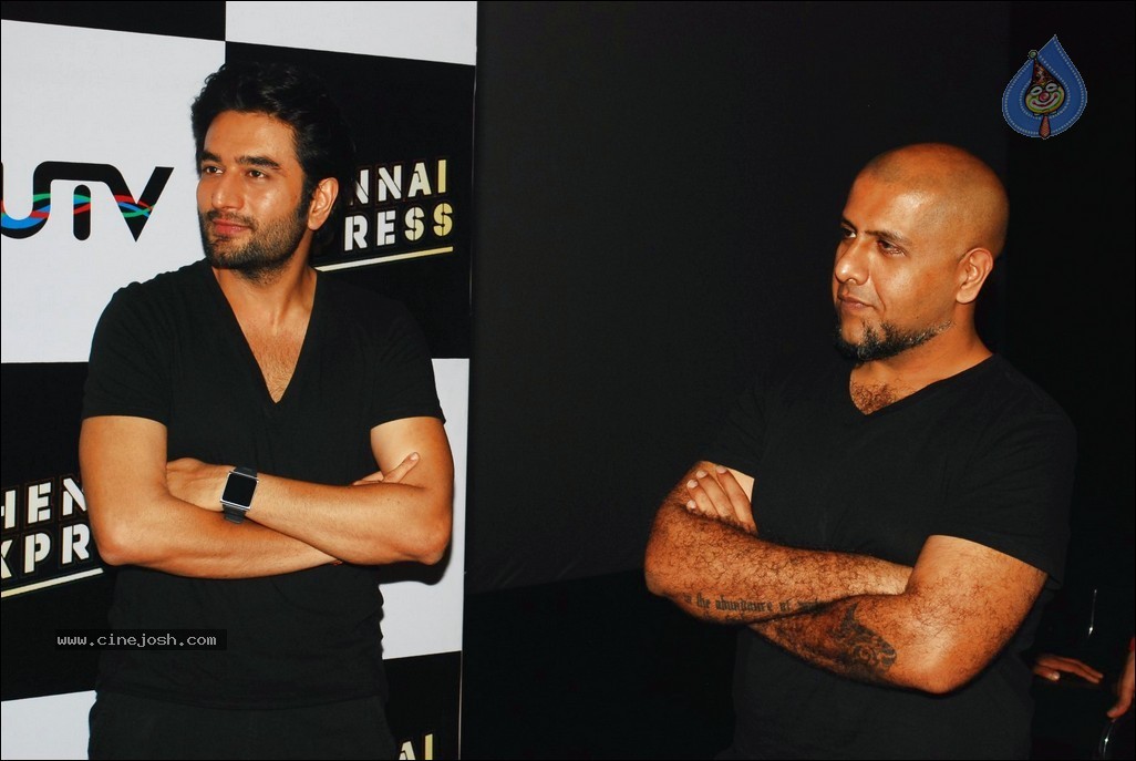 Chennai Express Trailer Launch - 6 / 68 photos