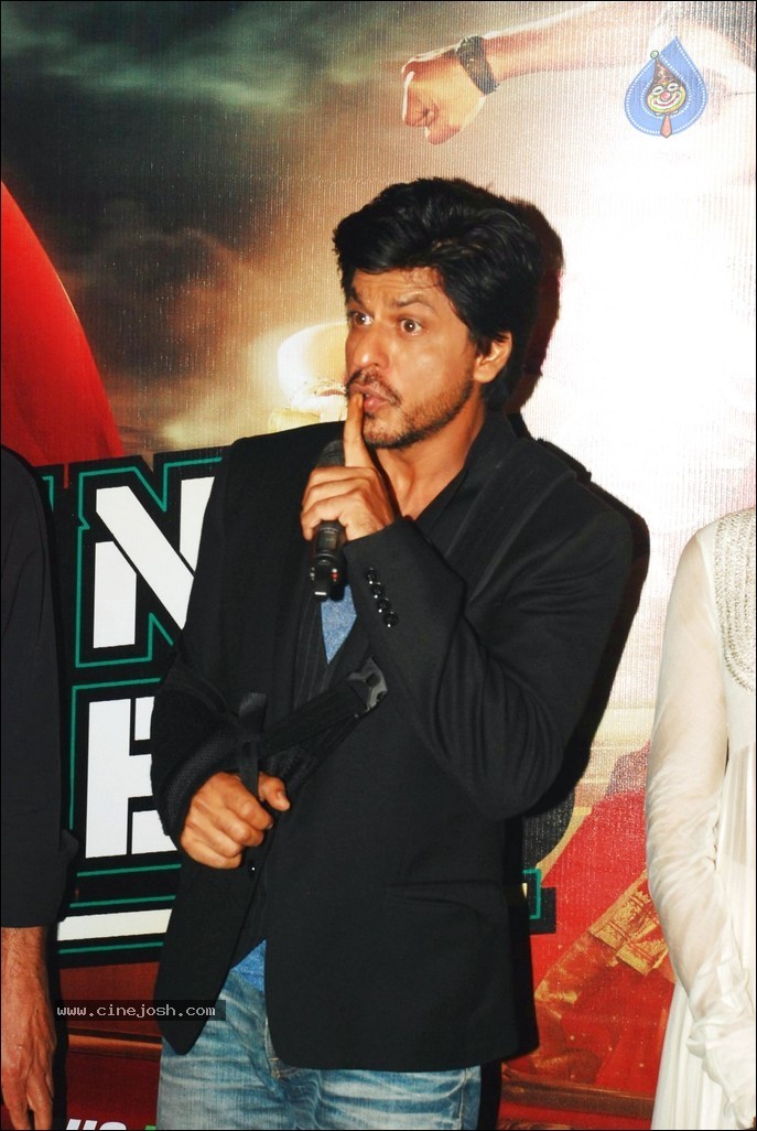 Chennai Express Trailer Launch - 41 / 68 photos