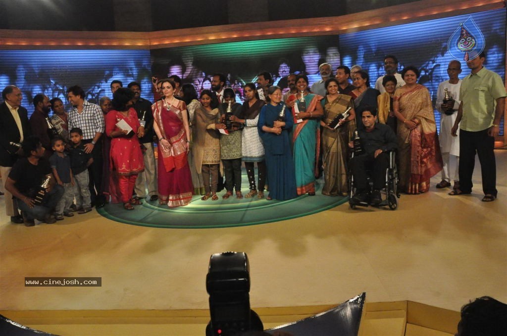 CNN - IBN Real Heroes Awards Ceremony - 52 / 58 photos