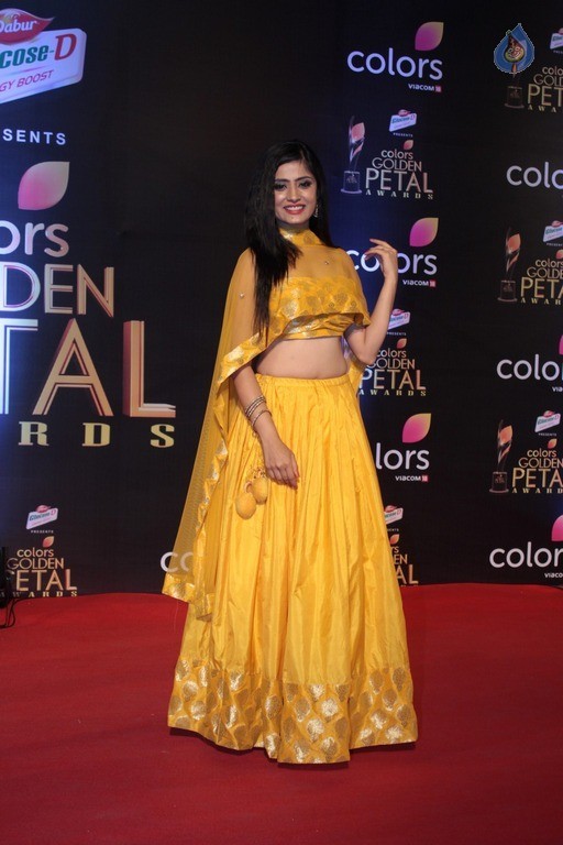 Colors Golden Petal Awards 2017 Red Carpet - 44 / 60 photos