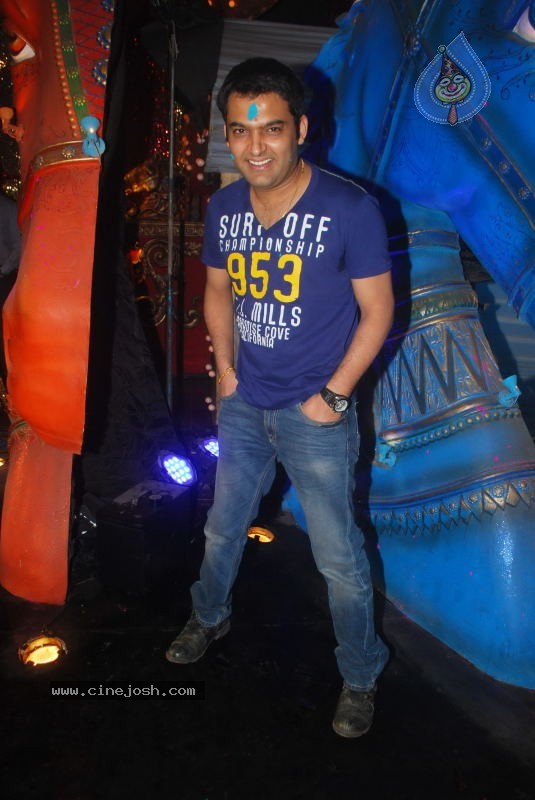 Comedy Circus On The Sets - 28 / 31 photos
