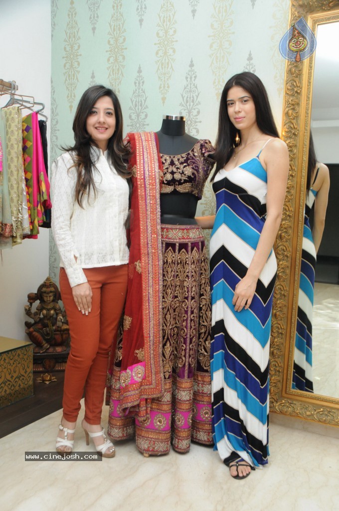 Couturier Amy Billimoria Unveils Unique Collection - 32 / 32 photos