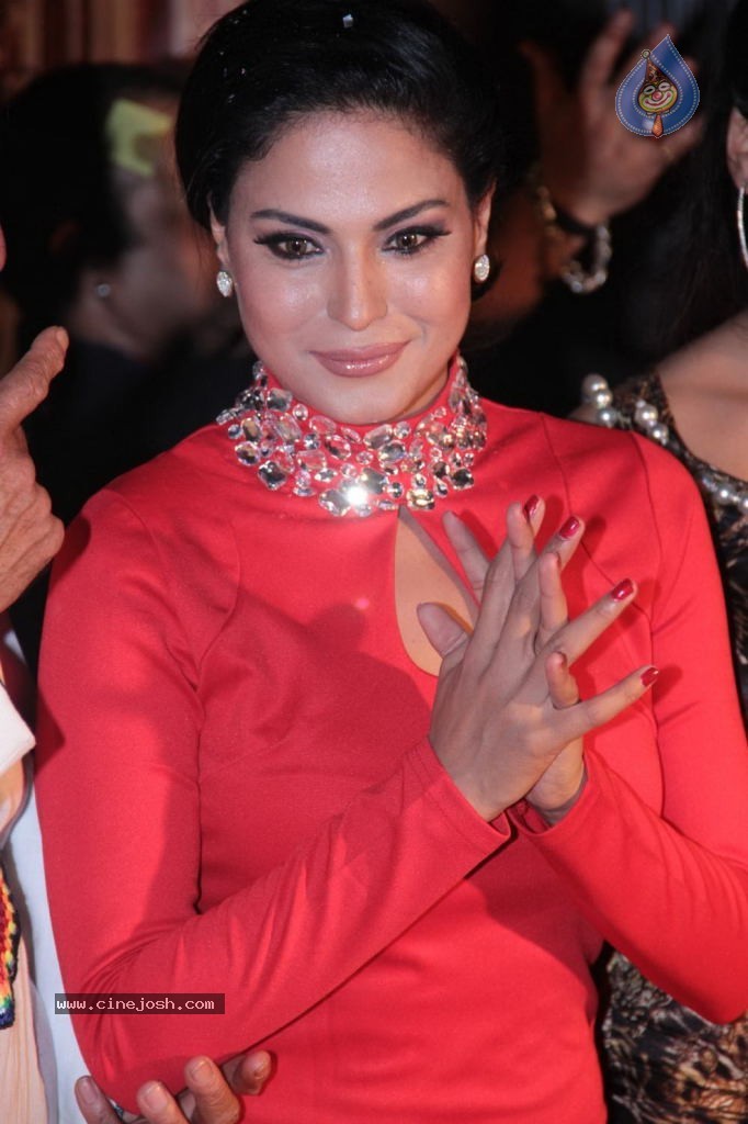 Daal Mein Kuch Kaala Hai Music Launch - 5 / 34 photos