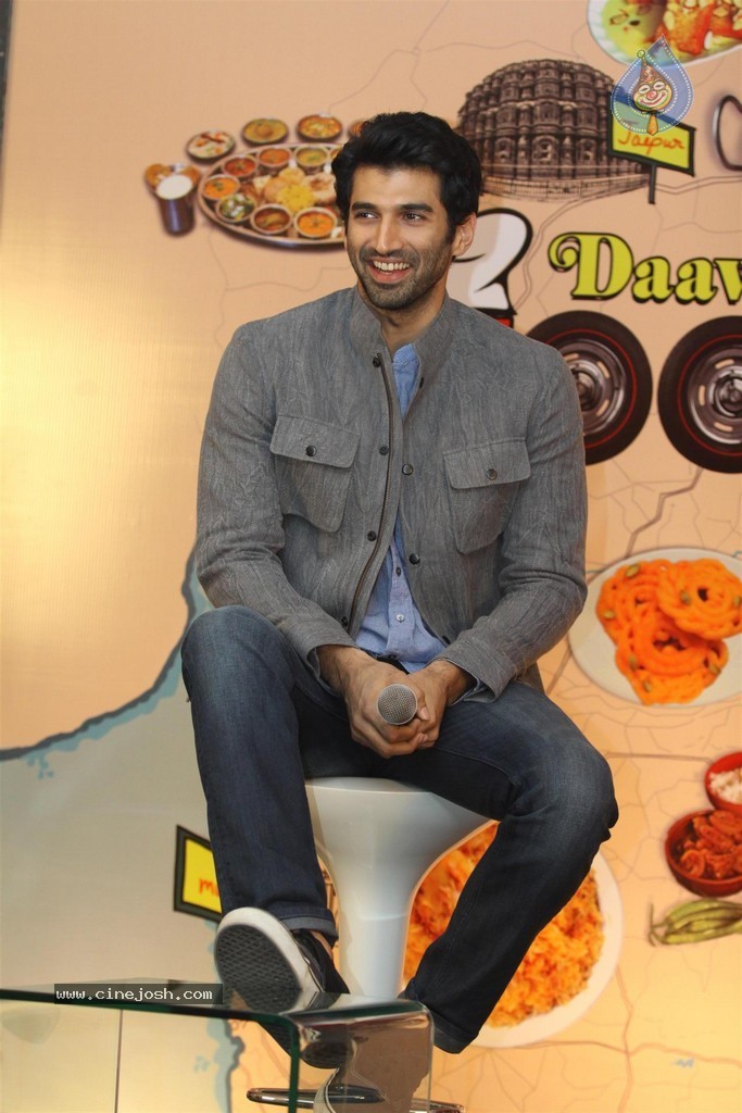 Daawat E Ishq Film Press Meet - 6 / 60 photos