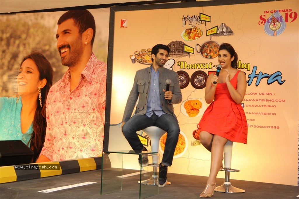 Daawat E Ishq Film Press Meet - 28 / 60 photos