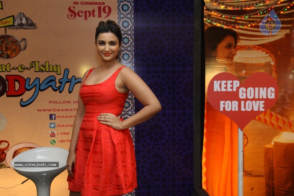 Daawat E Ishq Film Press Meet - 29 / 60 photos