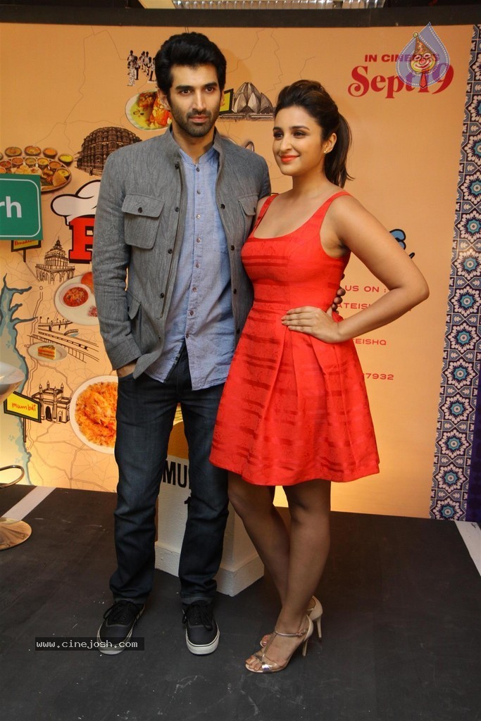 Daawat E Ishq Film Press Meet - 31 / 60 photos