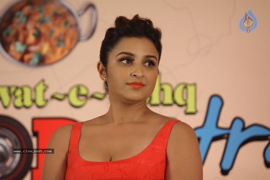 Daawat E Ishq Film Press Meet - 38 / 60 photos