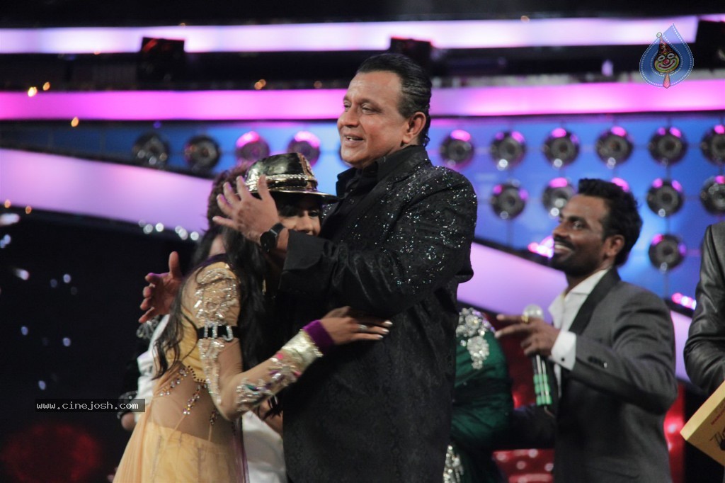 Dance India Dance Season 3 Grand Finale - 15 / 60 photos