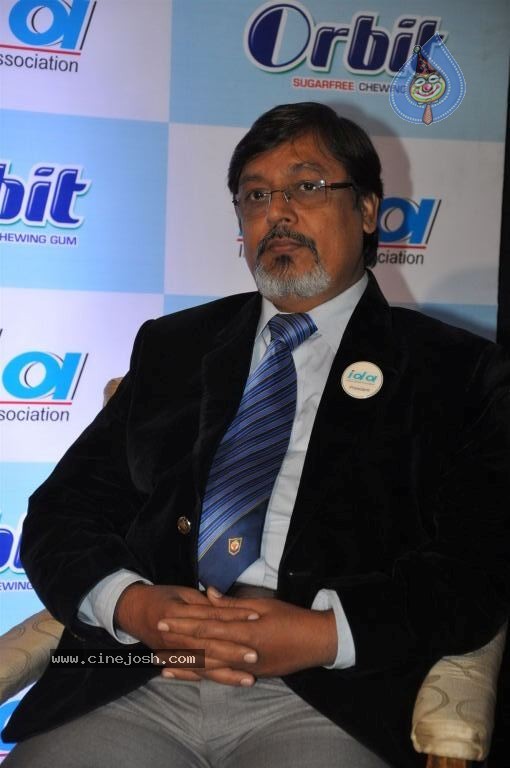 Deepika Padukone at National Oral Health Event - 29 / 42 photos