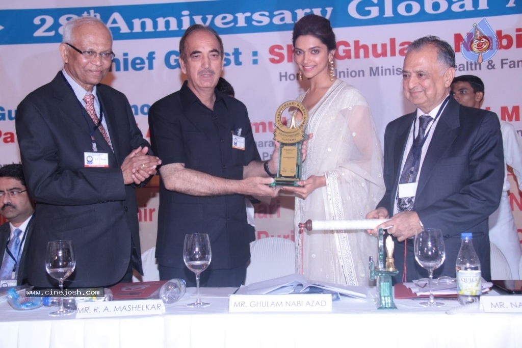 Deepika Padukone at NGOPA 28th Global Awards 2012 - 42 / 53 photos