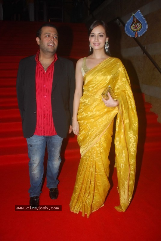 Deepika Padukone Ramp Walk at IIJW 2010 Stills - 116 / 155 photos