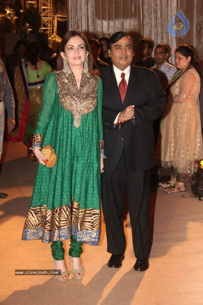 Deepshikha and Dheeraj Deshmukh Reception - 2 / 69 photos