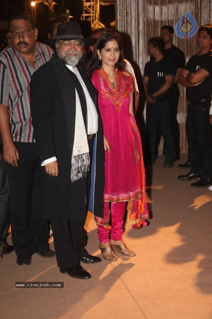 Deepshikha and Dheeraj Deshmukh Reception - 64 / 69 photos