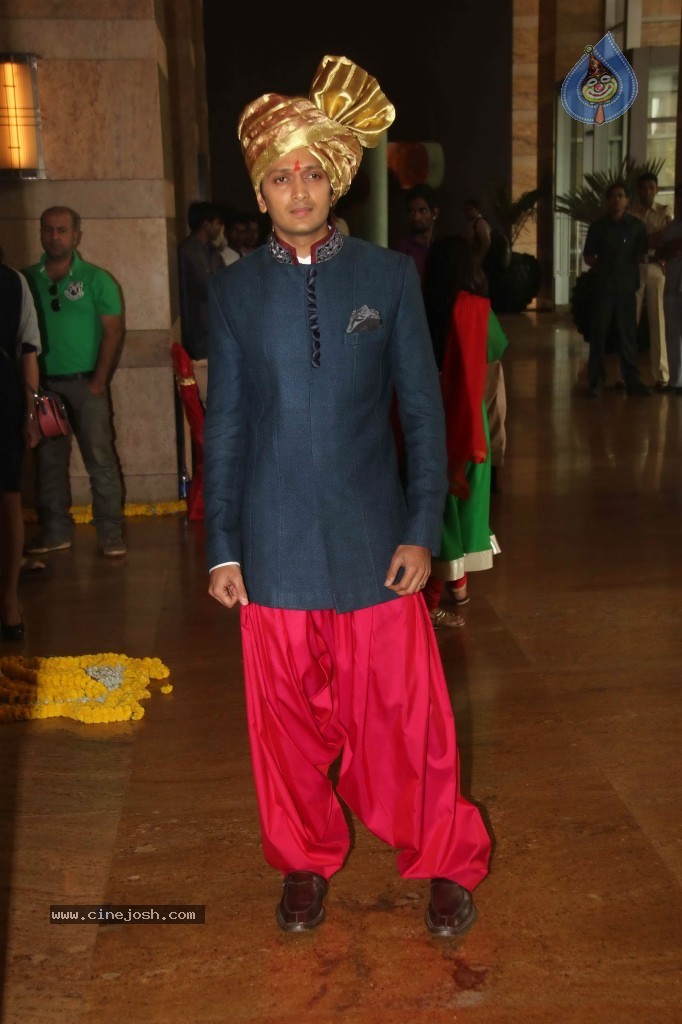 Deepshikha and Dheeraj Deshmukh Wedding Ceremony - 9 / 59 photos