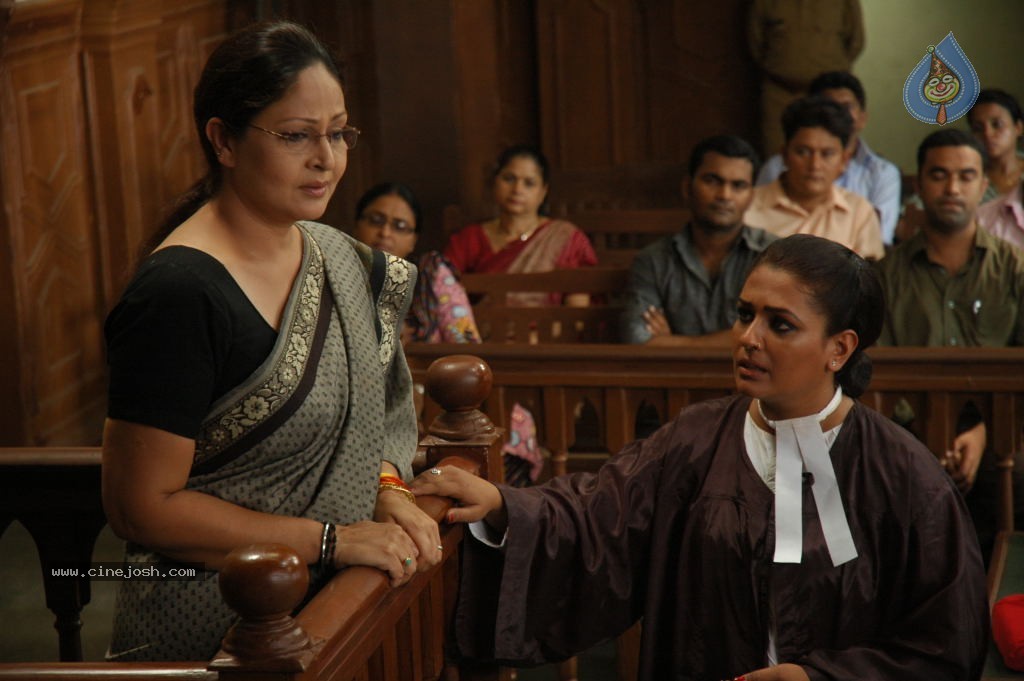 Dehraadun Party Movie Stills - 30 / 36 photos