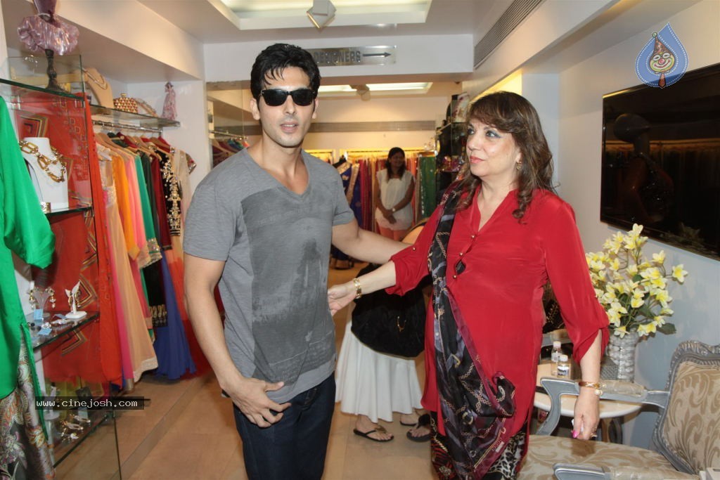 Designer Shaahid Amir New Collection Launch - 58 / 84 photos