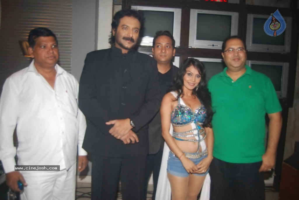 Dharna Unlimited Movie Item Song Shooting Spot - 6 / 36 photos