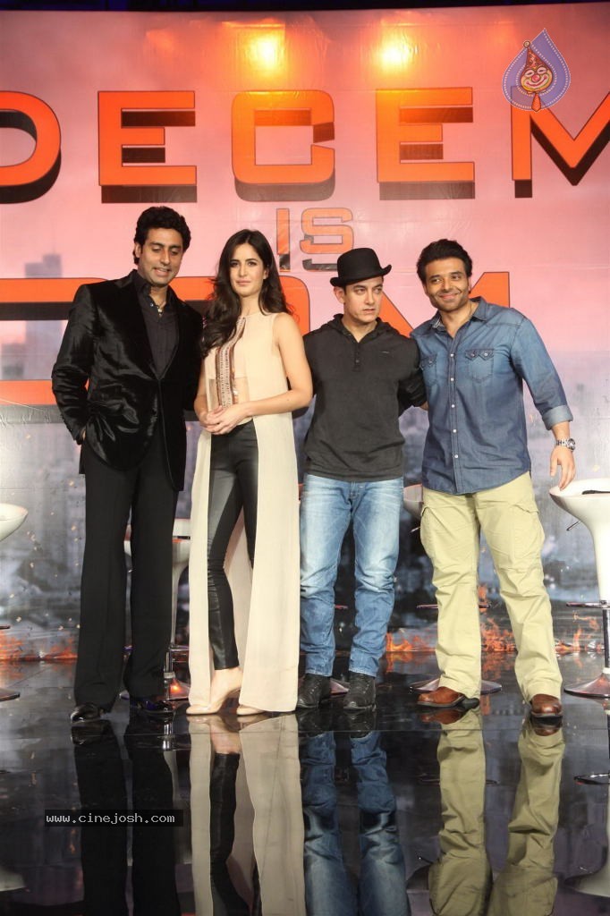 Dhoom 3 Film Press Meet - 6 / 38 photos