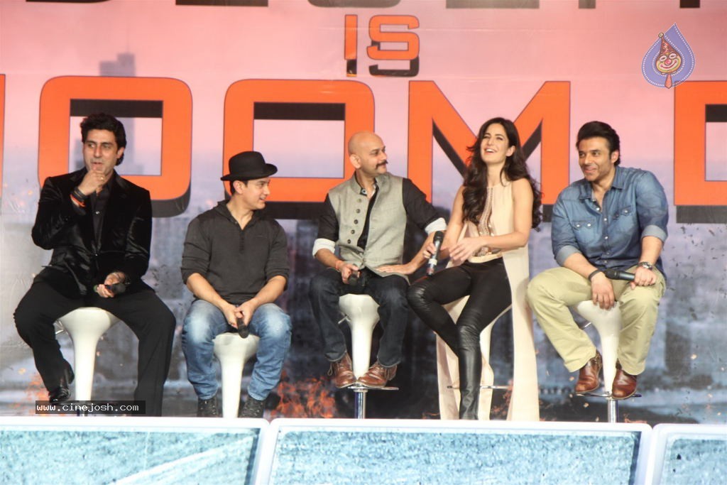 Dhoom 3 Film Press Meet - 7 / 38 photos