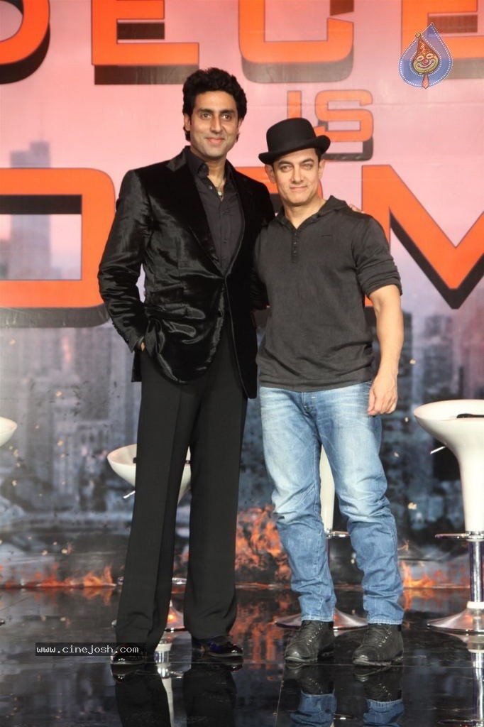 Dhoom 3 Film Press Meet - 17 / 38 photos