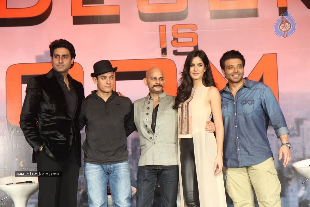 Dhoom 3 Film Press Meet - 19 / 38 photos