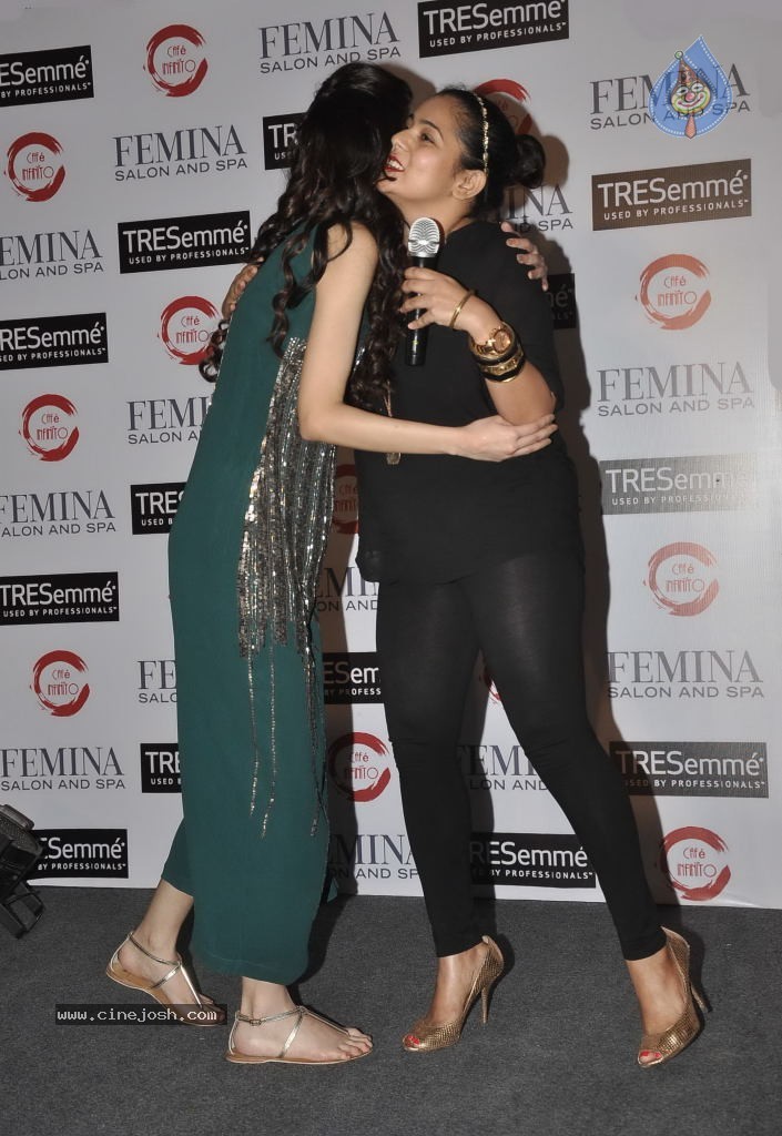 Diana Penty at Femina Salon n Spa Cover Launch - 15 / 46 photos
