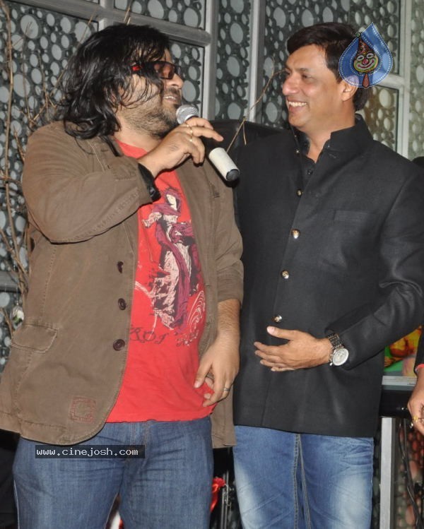 Dil Toh Baccha Hai Ji Audio Launch - 21 / 36 photos