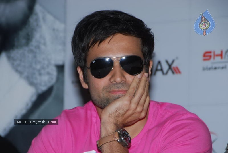 Dil Toh Baccha Hai Ji Movie PM - 10 / 36 photos