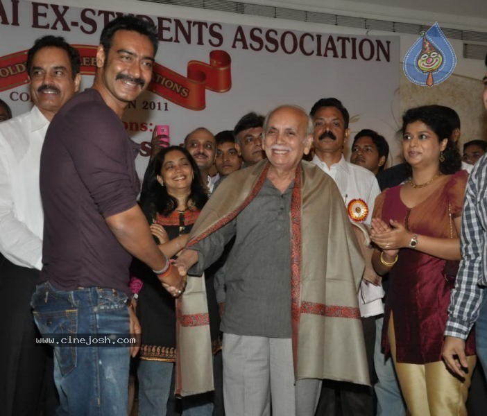 Dilip Vengsarkar Felicitate Ajay Devgan - 1 / 41 photos
