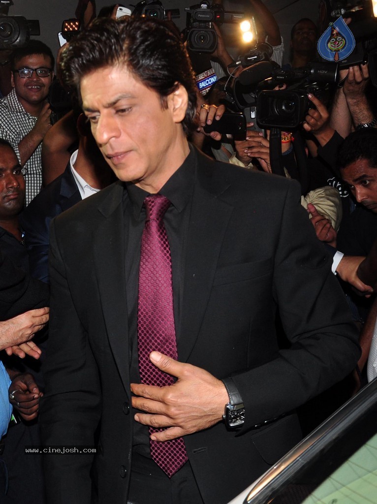 Dilwale Dulhaniya Le Jayenge 1000 Weeks Celebrations  - 24 / 70 photos