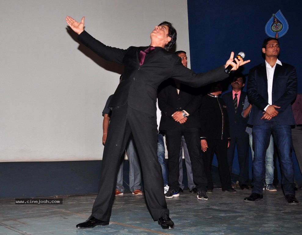 Dilwale Dulhaniya Le Jayenge 1000 Weeks Celebrations  - 39 / 70 photos