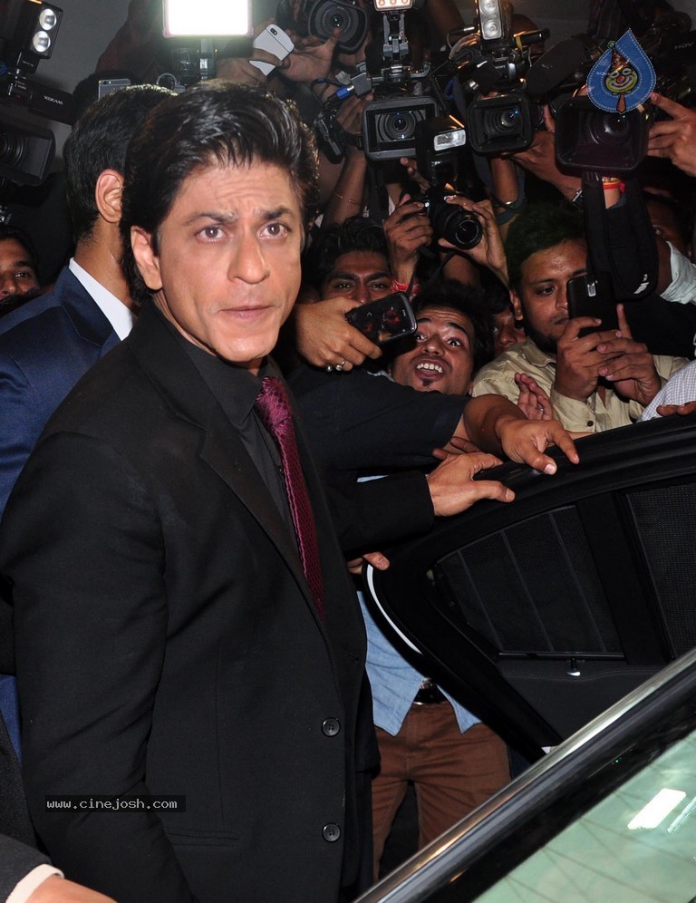 Dilwale Dulhaniya Le Jayenge 1000 Weeks Celebrations  - 68 / 70 photos