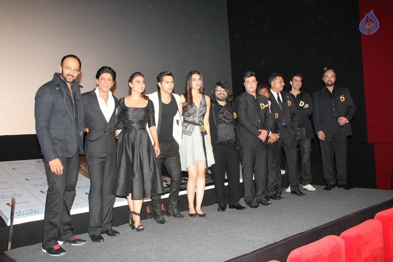 Dilwale Film Trailer Launch - 28 / 84 photos