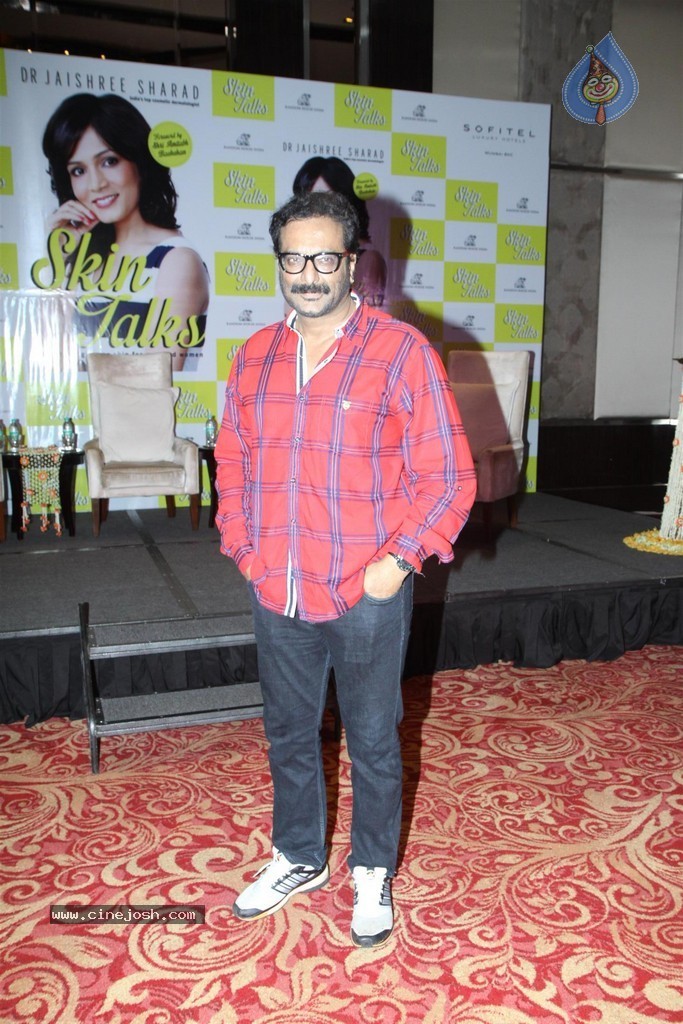Dr Jaishree Sharad Skin Talks Book Launch - 51 / 62 photos